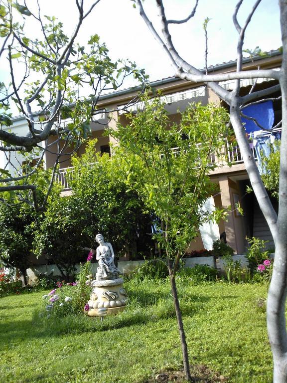 Apartments Lana Stari Grad Szoba fotó